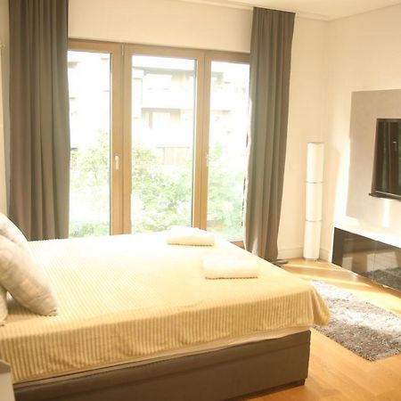 Natalie'S Condo Белград Екстериор снимка