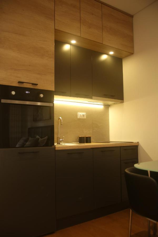 Natalie'S Condo Белград Екстериор снимка